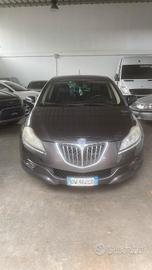 Lancia Delta 1.9 MJT Twinturbo DPF Oro