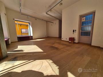 Immobile di 80 m² a Borgo San Dalmazzo