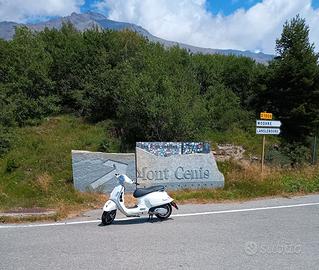 Piaggio Vespa 310 Super 2025 