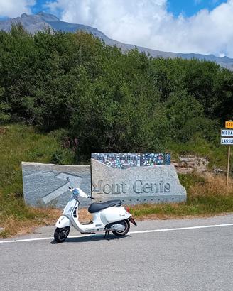 Piaggio Vespa 310 Super 2025 