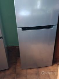 frigo Indesit da riparare 