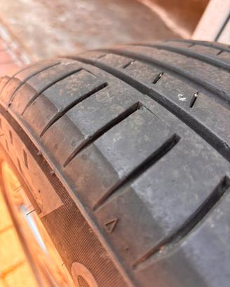 4 cerchi originali Audi con gomme estive