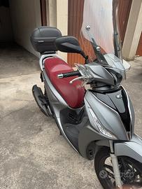 Scooter kymco