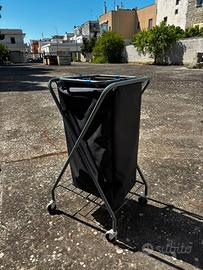 Carrello portabiancheria professionale con ruote