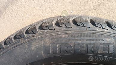 4 gomme invernali Pirelli Winter  205 55 16  91t