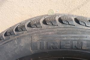 4 gomme invernali Pirelli Winter  205 55 16  91t