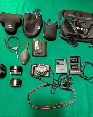 CANON EOS M6 - Nera + Canon EF-M 15-45mm f/3.5-6.3