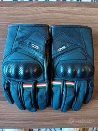 Guanti per moto 