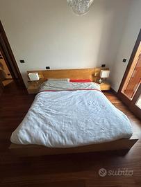 Letto Matrimoniale IKEA MALM con Comodini Integrat