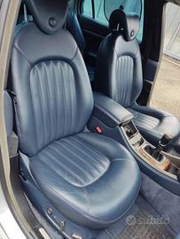Sedile anteriore dx LANCIA THESIS del 2003