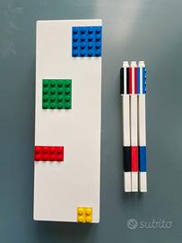Astuccio Lego con mattoncini colorati