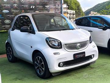 Smart ForTwo 1.0 71 cv - Cambio Automatico Block S