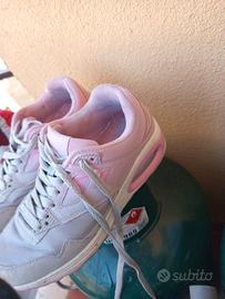 scarpe stivaletti