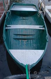 Barca in vetroresina