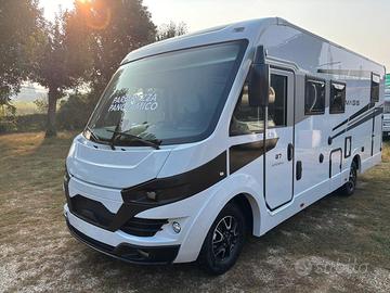 Ci International Magis 87 Integral camper