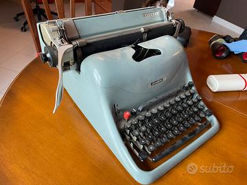 Macchina da scrivere - Olivetti Lexikon 80
