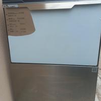 lavastoviglie professionale Electrolux 