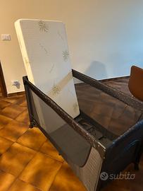 Lettino pieghevole + materasso 1,2x0,60m