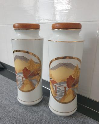 2 vasi in porcellana 