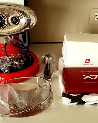 Macchina Caffè ILLY Iperespresso X7.1 - NUOVA