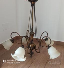 LAMPADARIO CON 2 LAMPADE DA COMODINO