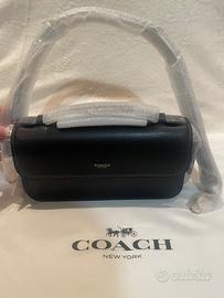 Borsa a tracolla con manico superiore Elora