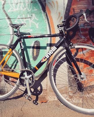 Bicicletta da corsa/pista/utilizzo quotidiano