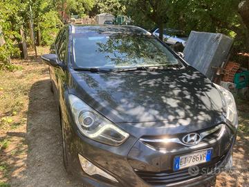 Hyundai i40 sv 1.7 crdi