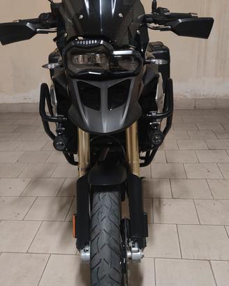 moto F800 GS 2017