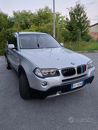BMW X3 con tetto apribile  Venduta 