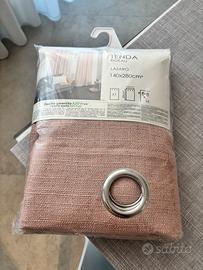 Tenda rosa con anelli