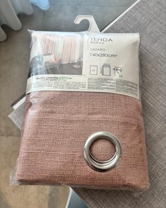 Tenda rosa con anelli