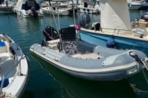 Gommone SACS 460 + Suzuki 40cv
