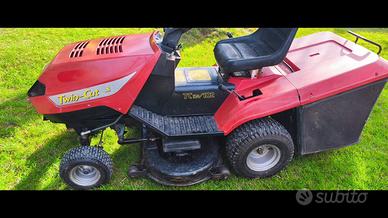 trattorino tagliaerba