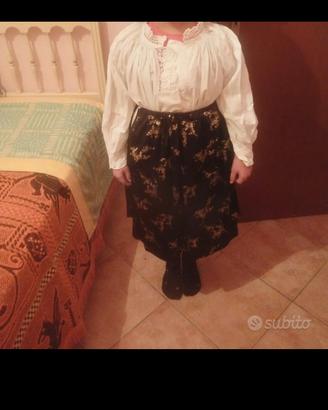 camicia e gonna sarda bambina 