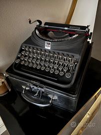 macchina da scrivere vintage