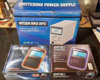 oscilloscopio alimentatore generatore di funzioni.