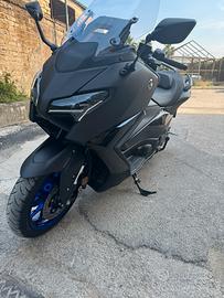 T max  560