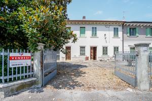 Casa singola a Castel d'Azzano (VR)
