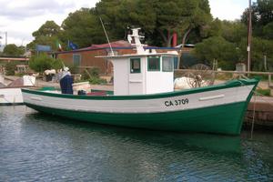 Barca da pesca con licenza