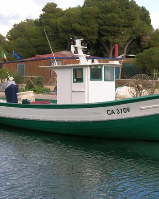 Barca da pesca con licenza