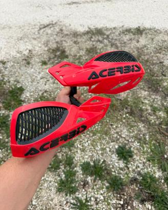 Paramani Acerbi motocross