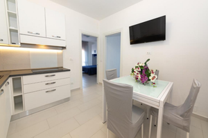 Vista mare 100 m da spiaggia con parcheggio