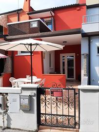 Villetta a pochi passi dal mare e dal centro