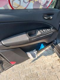Fiat bravo 1.6 multiget 120 cavalli  140.000 km