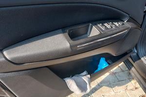 Fiat bravo 1.6 multiget 120 cavalli  140.000 km