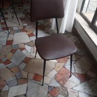 sedie fine anni 60 con seduta in pelle 