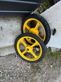 Cerchi in lega piaggio ciao