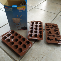 Macchina fonduta cioccolato + ciotole e stampi