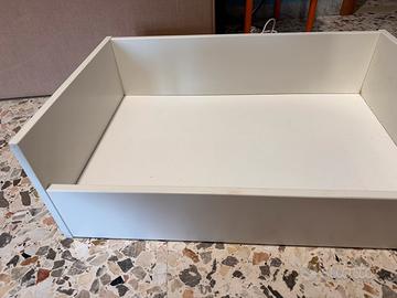 Cuccia in legno per cani
